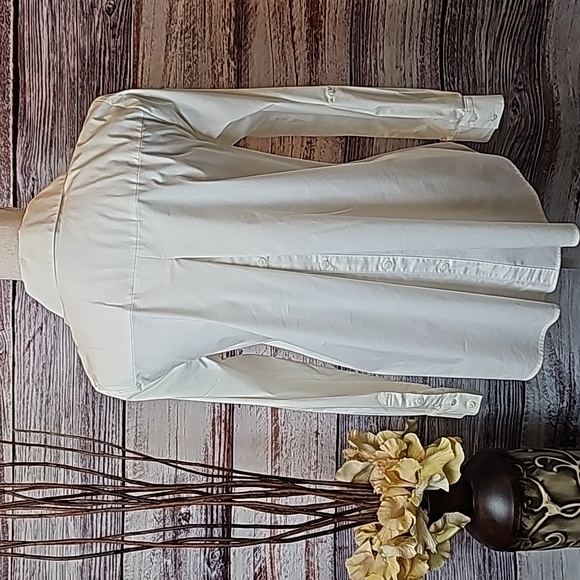 NEW STYLE & CO WHITE HI-LO BACK BUTTON LONG SLEEVE BUTTON UP BLOUSE - Picture 5 of 15